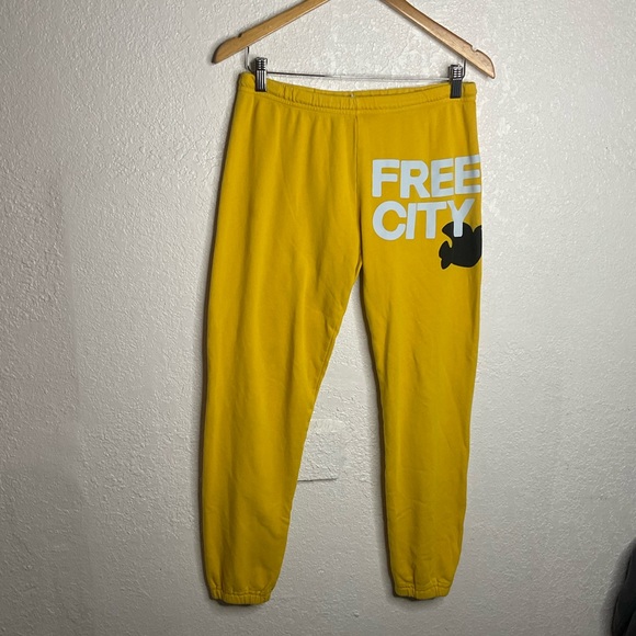 freecity Pants - Freecity Yellow Sweatpants Size S
